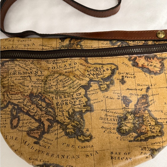 Patricia Nash Tinchi Belt Bag European Map Fanny Pack Belt Bag Leather Women's - Picture 2 of 13